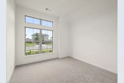 117 Trinity Street, Grandview, TX 76050 - Photo 4