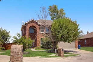 1901 Cliffrose, Little Elm, TX 75068 - Photo 4