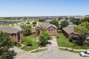 1901 Cliffrose, Little Elm, TX 75068 - Photo 6
