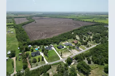 910 Kentucky Town Road, Whitewright, TX 75491 - Photo 22