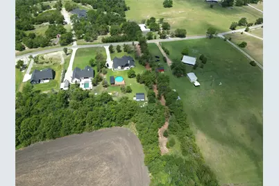 910 Kentucky Town Road, Whitewright, TX 75491 - Photo 20