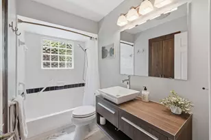 10355 Baronne Cir, Dallas, TX 75218 - Photo 10