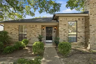 2940 S Creekwood Dr, Grapevine, TX 76051 - Photo 4