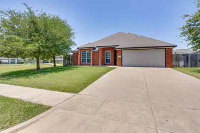 705 Carmen Ana Avenue, Grandview, TX 76050 - Photo 2