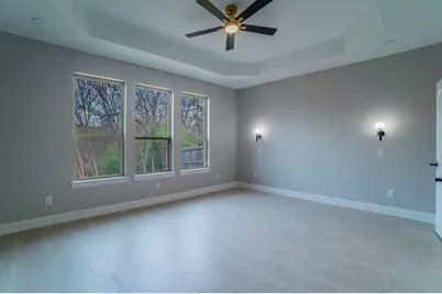 8319 Deep Green Drive, Dallas, TX 75249 - Photo 14