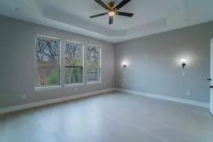 8319 Deep Green Dr, Dallas, TX 75249 - Photo 14