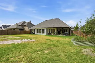 1304 Crown Valley Dr, Weatherford, TX 76087 - Photo 22