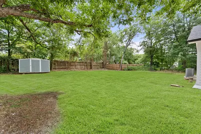 1027 W 2nd Avenue, Corsicana, TX 75110 - Photo 30