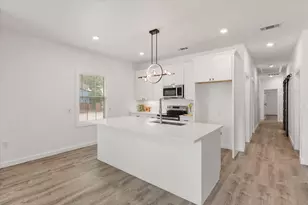 1027 W 2nd Ave, Corsicana, TX 75110 - Photo 10