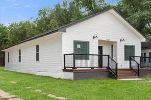 1027 W 2nd Ave, Corsicana, TX 75110 - Photo 32