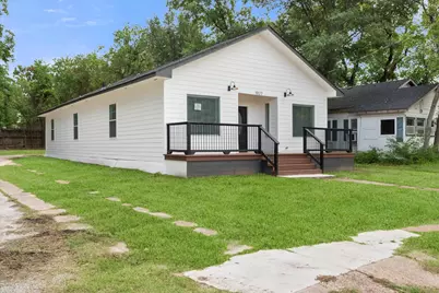 1027 W 2nd Avenue, Corsicana, TX 75110 - Photo 34