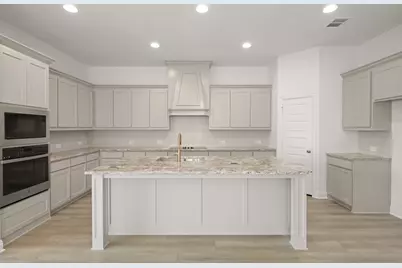 128 Trinity Street, Grandview, TX 76050 - Photo 8