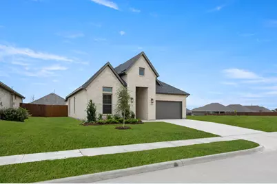 128 Trinity Street, Grandview, TX 76050 - Photo 2