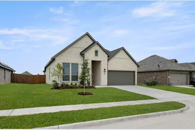 144 Trinity Street, Grandview, TX 76050 - Photo 2