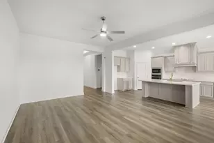 144 Trinity St, Grandview, TX 76050 - Photo 12