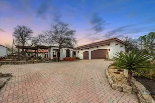 8300 Samora Ct, Fort Worth, TX 76135 - Photo 36