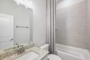 208 Oakcrest Dr, Justin, TX 76247 - Photo 14