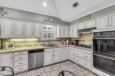 1609 Lake Hill Lane, Plano, TX 75023 - Photo 14
