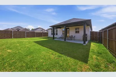 900 Summer Court, Justin, TX 76247 - Photo 22