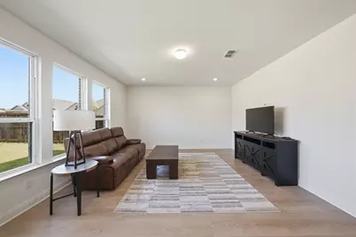 900 Summer Court, Justin, TX 76247 - Photo 6