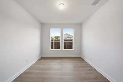 900 Summer Court, Justin, TX 76247 - Photo 18