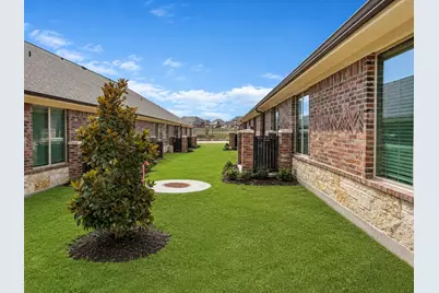 8751 Collin McKinney Parkway #101, McKinney, TX 75070 - Photo 18