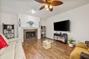 6307 Pierce Arrow Dr, Arlington, TX 76001 - Photo 16