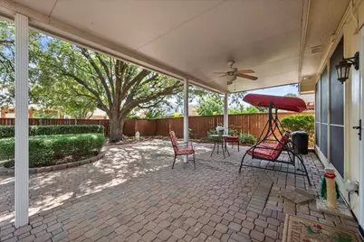 6307 Pierce Arrow Drive, Arlington, TX 76001 - Photo 2