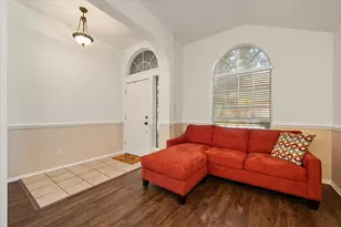 6307 Pierce Arrow Dr, Arlington, TX 76001 - Photo 8
