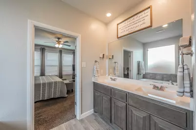 15901 Charing Cross Drive, Fort Worth, TX 76247 - Photo 18