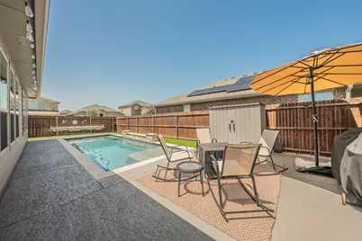15901 Charing Cross Drive, Fort Worth, TX 76247 - Photo 32