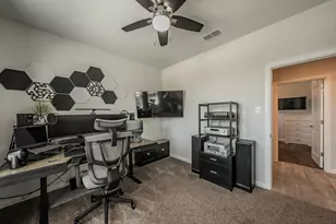 15901 Charing Cross Dr, Fort Worth, TX 76247 - Photo 30