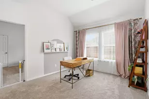 5605 Southern Hills Dr, North Richland Hills, TX 76180 - Photo 18