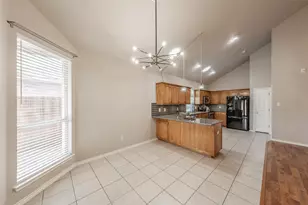 10501 Cloisters Dr, Fort Worth, TX 76131 - Photo 10