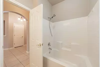 10501 Cloisters Drive, Fort Worth, TX 76131 - Photo 16