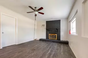 2303 April Ln, Grand Prairie, TX 75050 - Photo 4