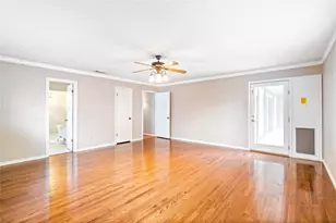 8921 Crosswind Dr, Fort Worth, TX 76179 - Photo 18