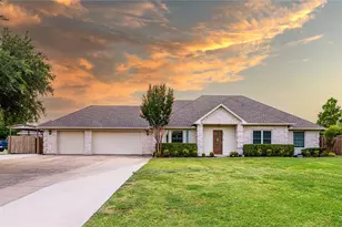 2201 Bradford Dr, Prosper, TX 75078 - Photo 2