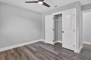 501 Kent Dr, Lewisville, TX 75067 - Photo 24