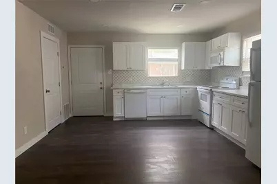 212 Washington Street #B, Garland, TX 75040 - Photo 6