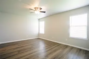 10500 Aransas Dr, Fort Worth, TX 76131 - Photo 10
