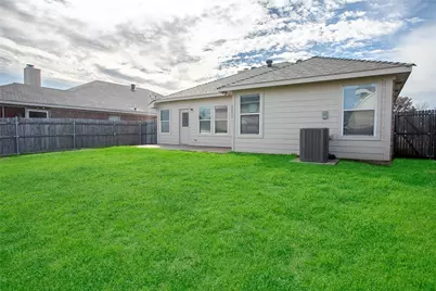 10500 Aransas Drive, Fort Worth, TX 76131 - Photo 26