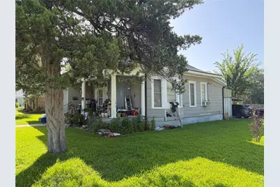 1002 E Texas Avenue, Mart, TX 76664 - Photo 2