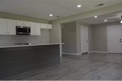 501 E 2nd Street, Quinlan, TX 75474 - Photo 8