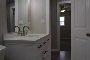 501 E 2nd St, Quinlan, TX 75474 - Photo 22