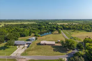3168 Co Rd 2182, Greenville, TX 75402 - Photo 32