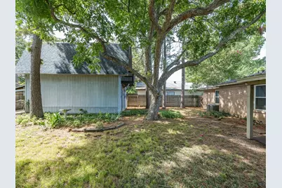 828 Billie Ruth Lane, Hurst, TX 76053 - Photo 32