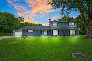 2209 Ridgewood Dr, Sherman, TX 75092 - Photo 2
