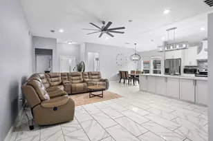 339 S Stewart Ave, Lancaster, TX 75146 - Photo 6