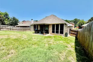 5851 Lorenzo Dr, Grand Prairie, TX 75052 - Photo 22